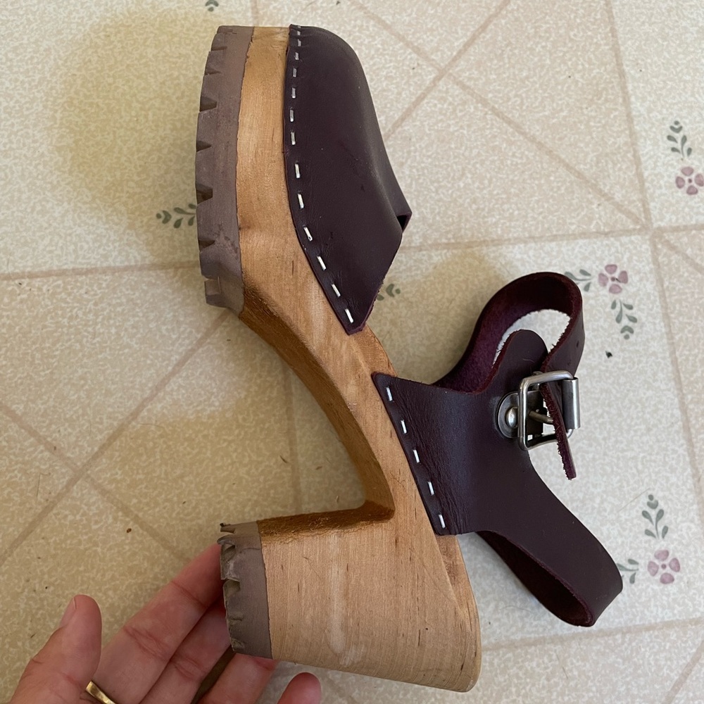Wine / Maroon Heeled Clogs MIA Size 7